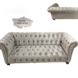 Perłowa sofa Chesterfield
