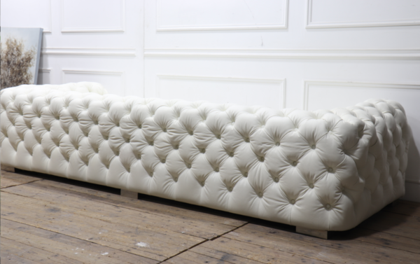 Pikowana sofa Chesterfield