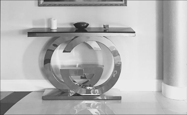 Konsola G - Design